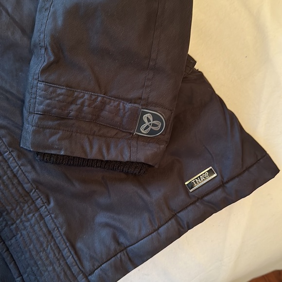 Aritzia TNA Winter Coat - Picture 3 of 7